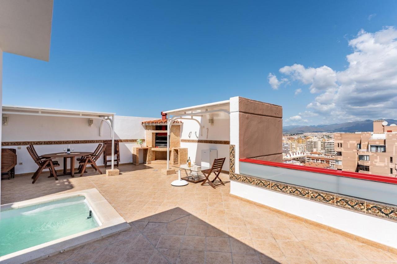 Malagasuite Skyviews Fuengirola Exterior photo