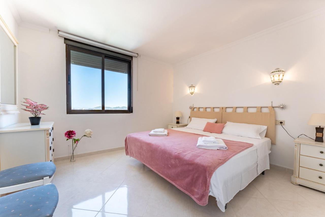 Malagasuite Skyviews Fuengirola Exterior photo